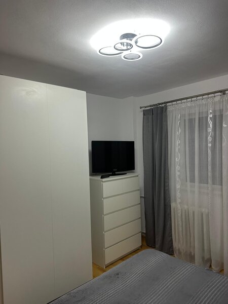 Lujerului Inchiriere Apartament cu 2 camere 1 min de Metrou Lujerului